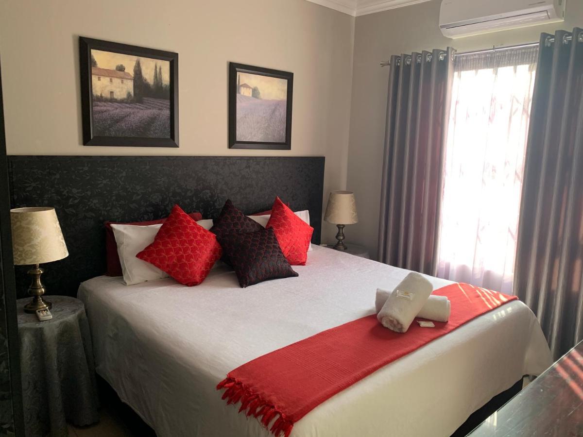 Bay Sun Lodge Richardsbaai Buitenkant foto