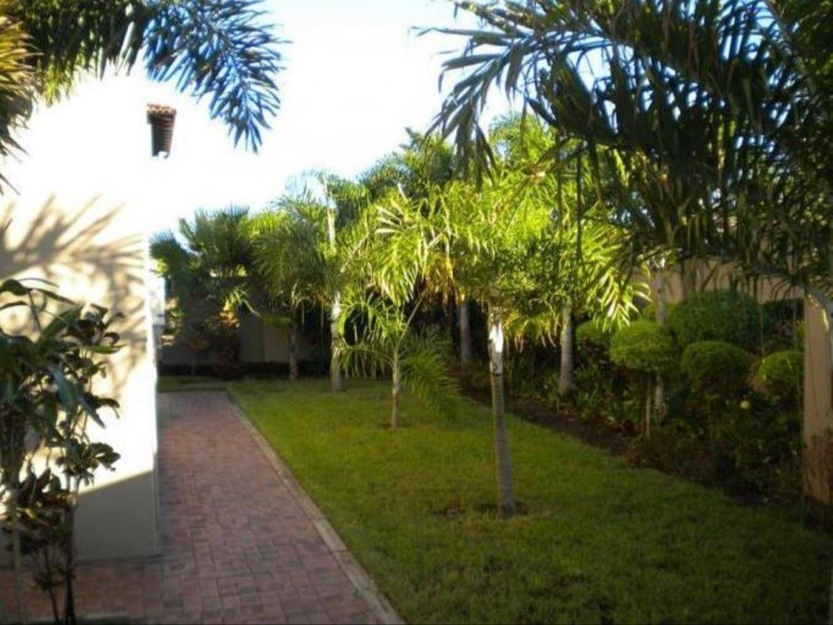 Bay Sun Lodge Richardsbaai Buitenkant foto