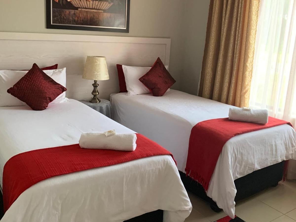 Bay Sun Lodge Richardsbaai Buitenkant foto