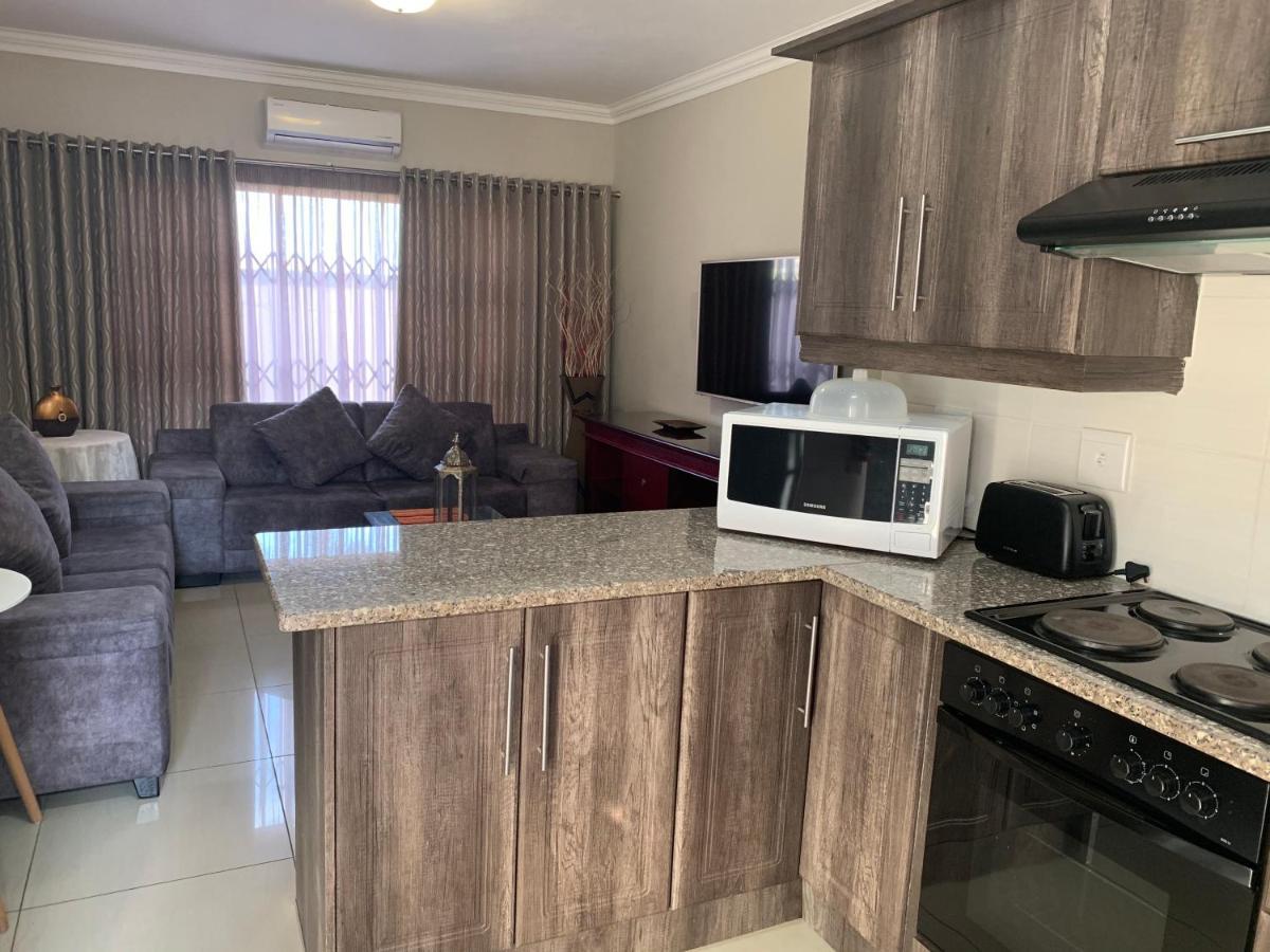 Bay Sun Lodge Richardsbaai Buitenkant foto